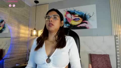 Snapshot of scarletbaker__ chatting on 03/07/26, 10:29 Scarlet online show from 03/07/26, 10:29
