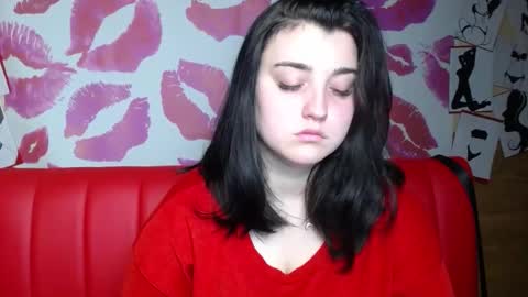 ScarletCargo online show from 11/21/25, 06:34