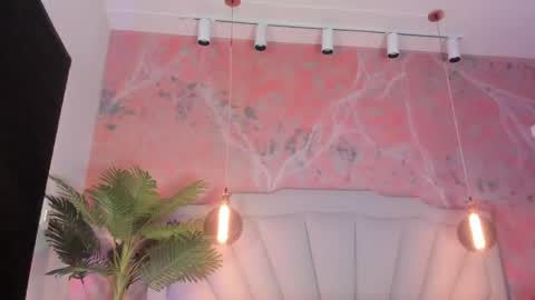 Snapshot of scarletdavis_ chatting on 05/02/26, 12:10 Scarlet Dayana online show from 05/02/26, 12:10