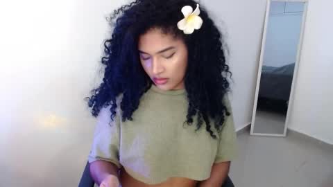 Scarlet Fox online show from 10/27/25, 08:57