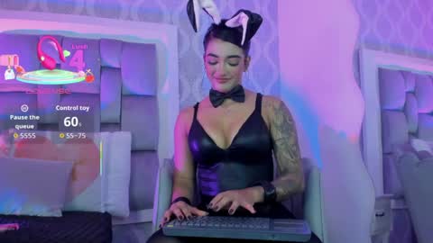              online show from 05/29/26, 08:18