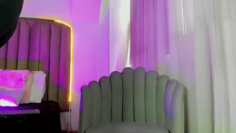              online show from 07/14/26, 06:13