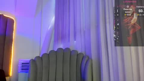              online show from 07/20/26, 08:00