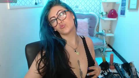 Scarleth online show from 02/17/25, 03:04