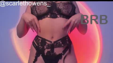 Snapshot of scarleth_owens1 chatting on 09/09/25, 02:11 online show from 09/09/25, 02:11