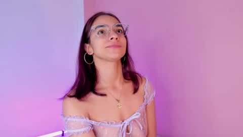 I am  Scarleth  Check mi profile online show from 01/07/25, 11:58