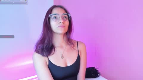 I am  Scarleth  Check mi profile online show from 01/15/25, 12:04