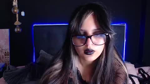 SCARLETH online show from 03/09/25, 07:45