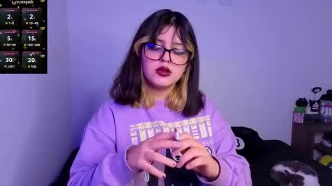 Snapshot of scarleth_shadow chatting on 10/10/25, 09:36 SCARLETH online show from 10/10/25, 09:36