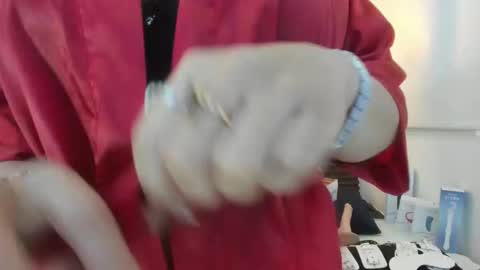 scarleth online show from 01/04/25, 12:16