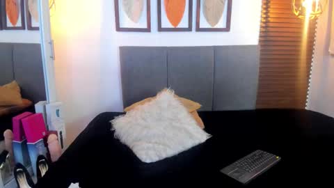 scarleth online show from 10/09/25, 11:41