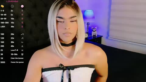 scarleth_sweety online show from 05/20/26, 12:06