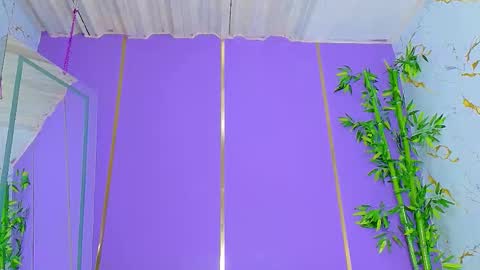 Snapshot of scarletjonesx chatting on 10/01/25, 05:57 Denis online show from 10/01/25, 05:57