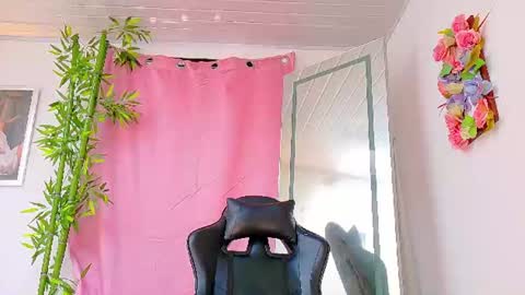 Denis online show from 06/19/26, 03:27