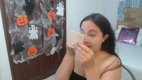 scarlet  online show from 10/17/25, 10:07