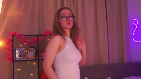 Snapshot of scarletliips chatting on 11/22/25, 11:59 Maria online show from 11/22/25, 11:59