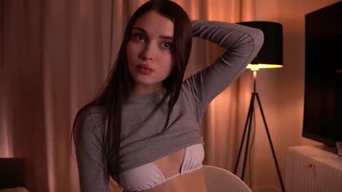 Snapshot of scarletmore chatting on 12/01/24, 09:59 Scarlet online show from 12/01/24, 09:59