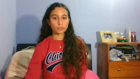 Snapshot of scarletscott_ chatting on 02/11/25, 12:38 Nataly online show from 02/11/25, 12:38