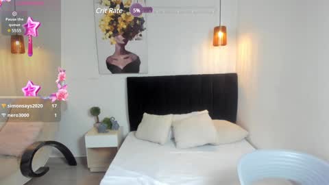 Snapshot of scarlett__bell chatting on 01/07/25, 03:12 Scarlett online show from 01/07/25, 03:12