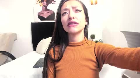 Snapshot of scarlett__bell chatting on 02/22/25, 06:19 Scarlett online show from 02/22/25, 06:19