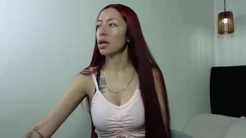 Snapshot of scarlett__bell chatting on 10/02/25, 01:51 Scarlett online show from 10/02/25, 01:51