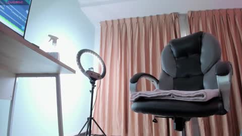 Scarlett online show from 02/13/26, 12:01