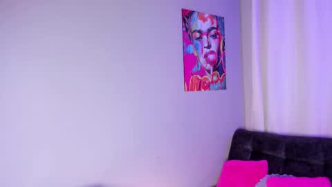 scarlett__durand online show from 10/18/25, 12:06