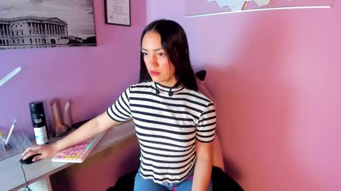 Snapshot of scarlett__fox__ chatting on 02/25/25, 11:08 SCARLETT FOX online show from 02/25/25, 11:08