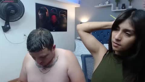 Snapshot of scarlett_and_justin chatting on 10/17/25, 03:20 scarleth and justin online show from 10/17/25, 03:20