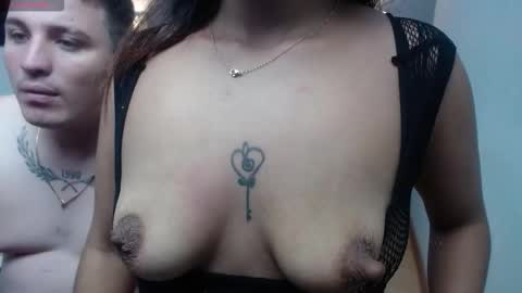 Snapshot of scarlett_and_justin chatting on 11/01/25, 03:19 scarleth and justin online show from 11/01/25, 03:19