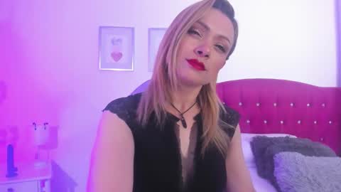 scarlett_blake11 online show from 09/09/25, 04:56