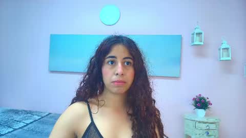 Scarlett online show from 07/25/26, 12:36