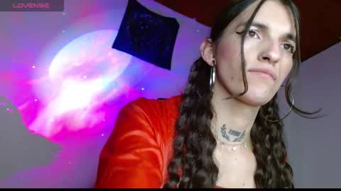 scarlet online show from 03/25/26, 12:38