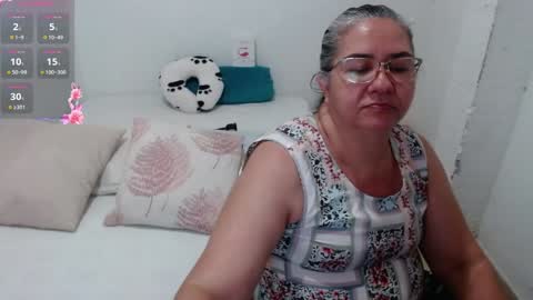 Snapshot of scarlett_duboi1 chatting on 02/02/25, 02:38 Scarlett online show from 02/02/25, 02:38