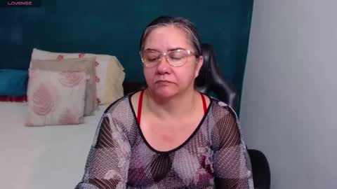 Snapshot of scarlett_duboi1 chatting on 03/30/26, 12:44 Scarlett online show from 03/30/26, 12:44