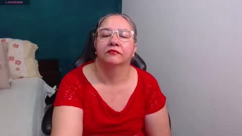 Snapshot of scarlett_duboi1 chatting on 05/02/26, 12:37 Scarlett online show from 05/02/26, 12:37