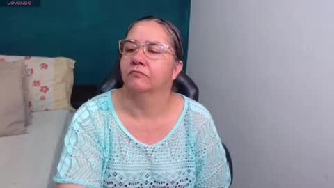 Snapshot of scarlett_duboi1 chatting on 05/07/26, 02:28 Scarlett online show from 05/07/26, 02:28