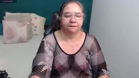 Snapshot of scarlett_duboi1 chatting on 05/09/26, 02:50 Scarlett online show from 05/09/26, 02:50