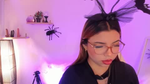 scarlett_enjoy1 online show from 10/28/25, 02:20