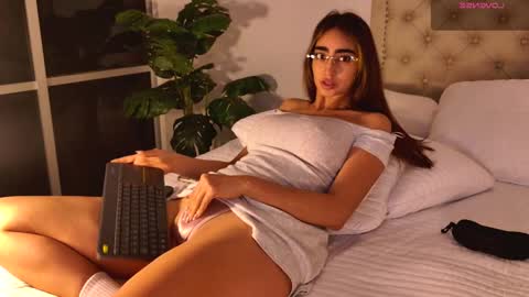 Scarlett Grand online show from 09/20/25, 10:55