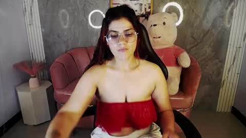 Snapshot of scarlett_jhonson_ch chatting on 05/15/26, 12:50 scarlett_jhonson_ch online show from 05/15/26, 12:50
