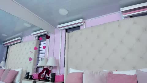 Snapshot of scarlett_leblanc_ chatting on 03/19/26, 11:58 scarlett_leblanc_ online show from 03/19/26, 11:58