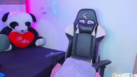 Kim online show from 02/12/25, 08:16