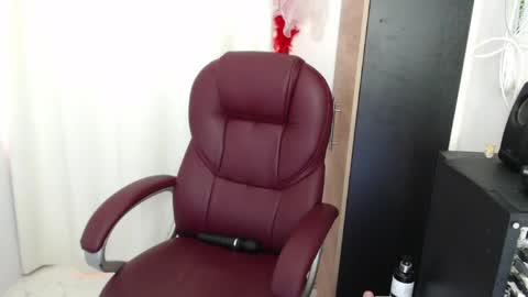 scarlett_mill online show from 05/30/26, 06:05