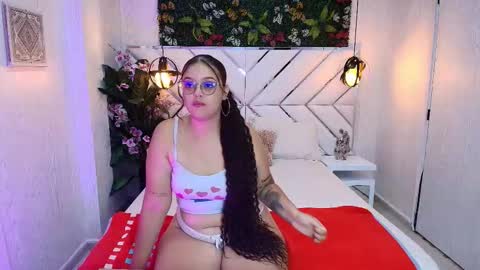 Snapshot of scarlett_montoya chatting on 10/17/25, 11:57 scarlett montoya  online show from 10/17/25, 11:57