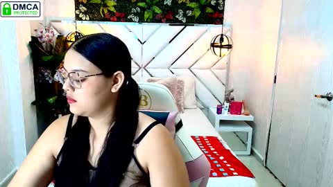 scarlett montoya  online show from 01/17/26, 11:59