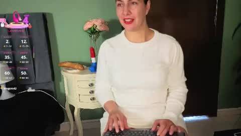 Scarlett online show from 07/15/26, 04:56