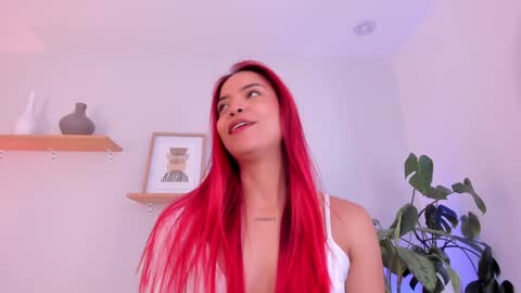 Scarlett Morgan online show from 12/15/24, 12:51