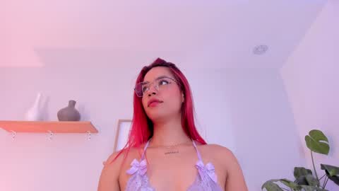 Scarlett Morgan online show from 01/03/25, 09:36
