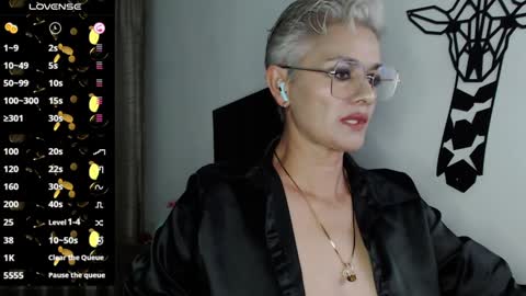 Scarlett online show from 01/19/25, 12:06